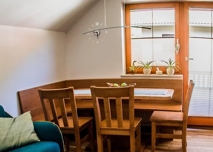 Riverside Pines With Balcony - One Bedroom With Balcony * Luče