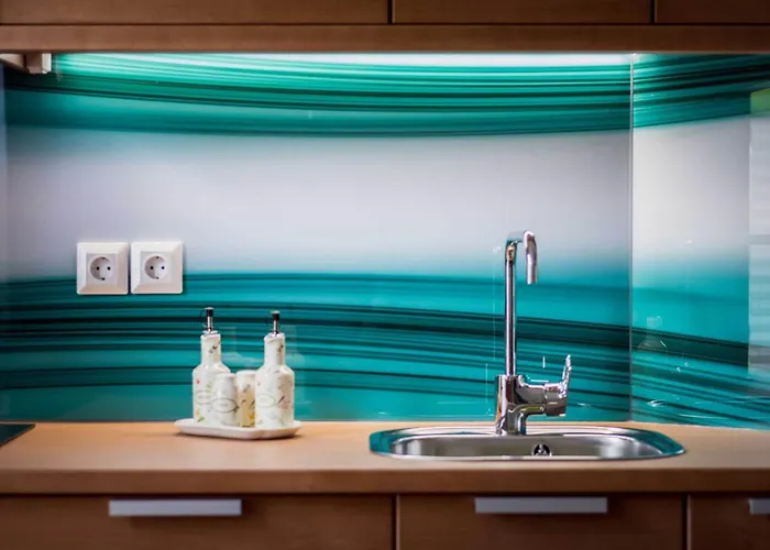 Riverside Pines With Balcony - One Bedroom With Balcony Apartament